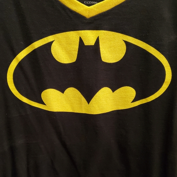 Batman Tshirt - Picture 3 of 6